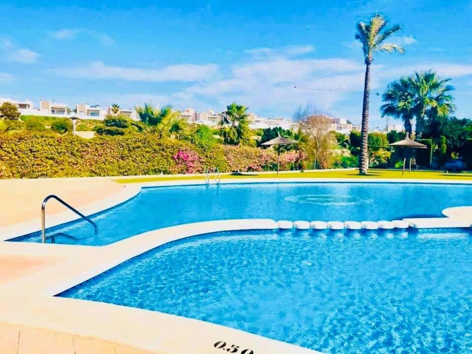 Casa Beth Villamartin 2 Bedroom/ 2 Bathroom With Pool Orihuela Bagian luar foto